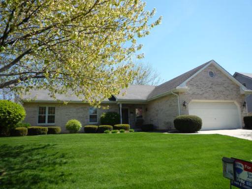 6 Briargate Cir., Sugar Grove, IL 60554