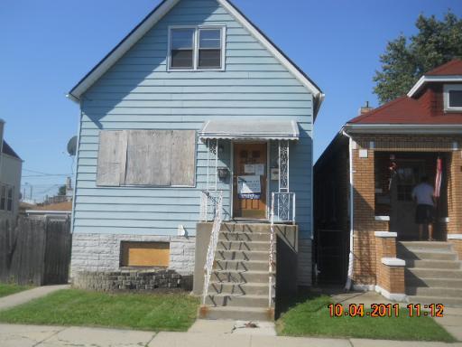 2214 N Keating Ave., Chicago, IL 60639