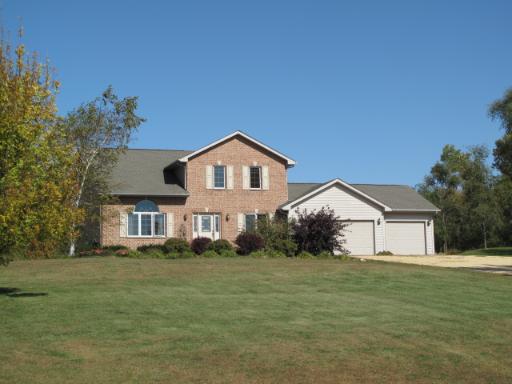 8020 E Berry View Dr., Stillman Valley, IL 61084