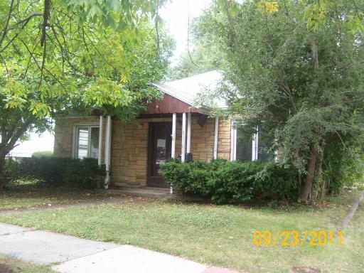 8010 White Ave., Lyons, IL 60534