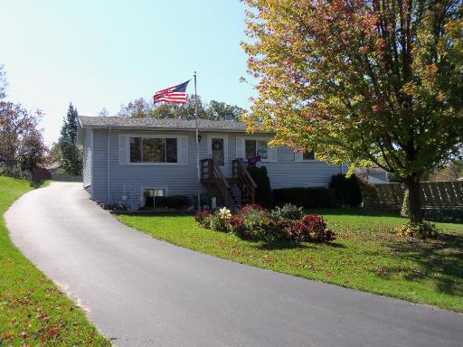 25303 W Timber Ln., Lake Villa, IL 60046