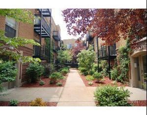 4720 N Beacon #2N, Chicago, IL 60640