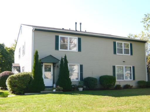 332 Somerset Ln., Vernon Hills, IL 60061