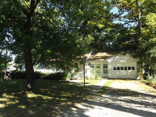 27W456 Oak Ct., Winfield, IL 60190