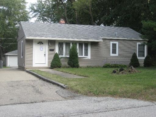 121 S Archer Ave., Mundelein, IL 60060