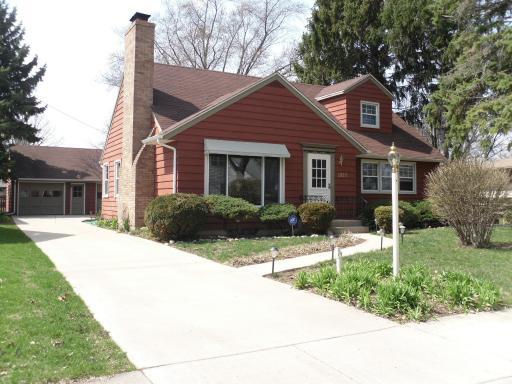 1020 Westchester Dr., Rockford, IL 61107