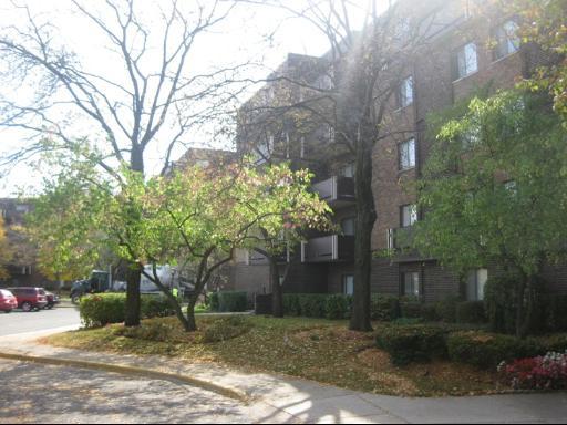 840 Wellington Ave. #509, Elk Grove Village, IL 60007