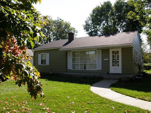 358 North Park Ave., Aurora, IL 60506