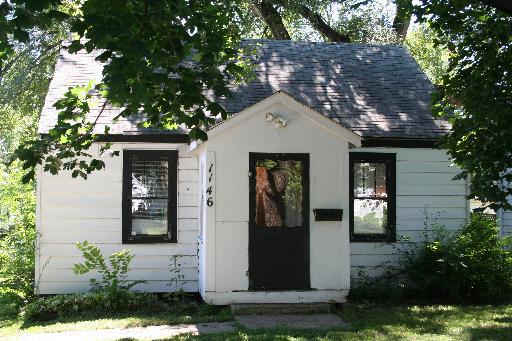 1146 Rathbone Ave., Aurora, IL 60506