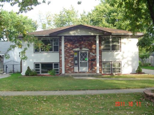 17947 Locust St., Lansing, IL 60438