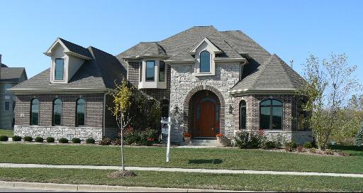 8 Springbrook Ln., Algonquin, IL 60102