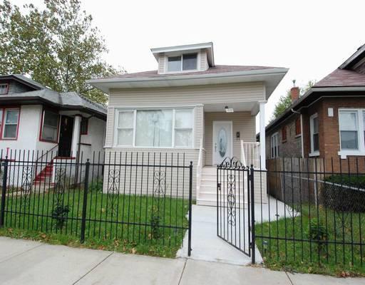 1238 N Waller St., Chicago, IL 60651