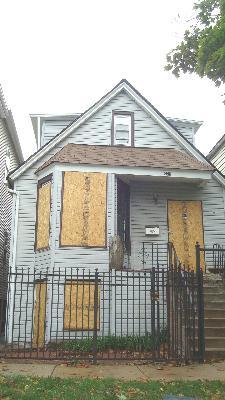 9224 S Manistee Ave., Chicago, IL 60617