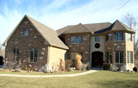 2107 N Fernandez Ave., Arlington Heights, IL 60004