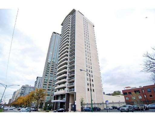 3470 N Lake Shore Dr. #8A, Chicago, IL 60657