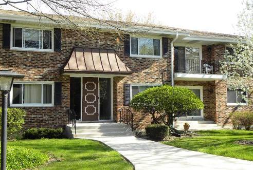 41 N Main St. #19, Glen Ellyn, IL 60137