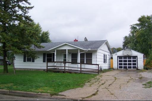 609 Hiawatha Dr., Ottawa, IL 61350