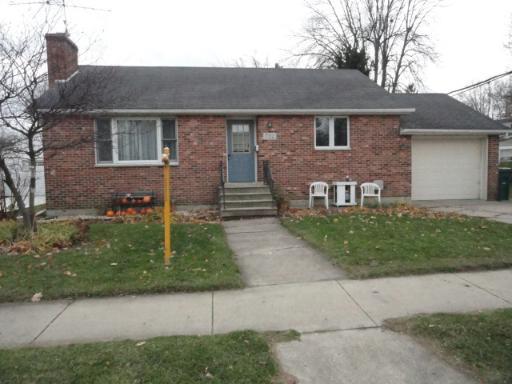722 Edward St., Sycamore, IL 60178