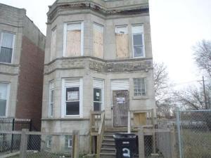 3931 W Arthington St., Chicago, IL 60624