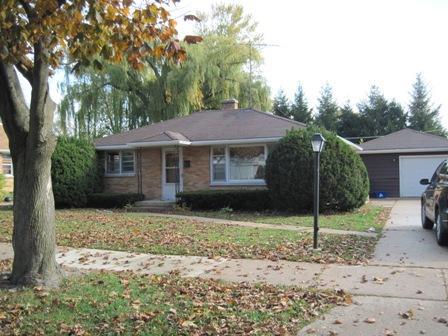 715 S Fulton Ave., Waukegan, IL 60085