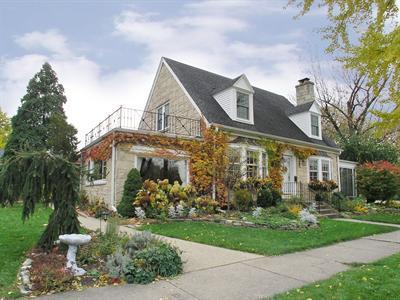 1001 S Brainard Ave., La Grange, IL 60525