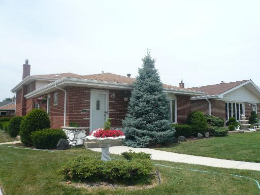 8358 S Kildare Ave., Chicago, IL 60652