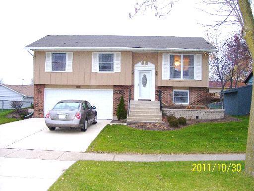 8228 W Orchard Dr., Frankfort, IL 60423