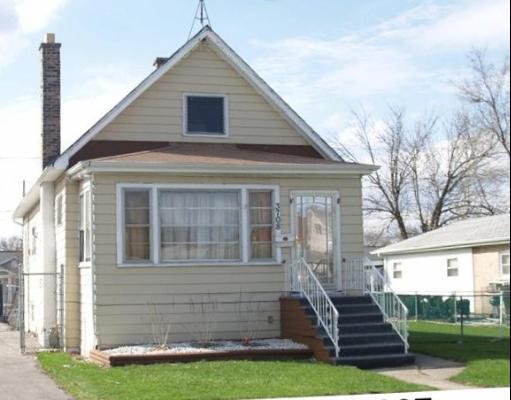 3708 Saint Paul Ave., Bellwood, IL 60104