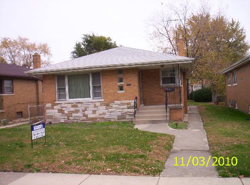 445 Hirsch Ave., Calumet City, IL 60409