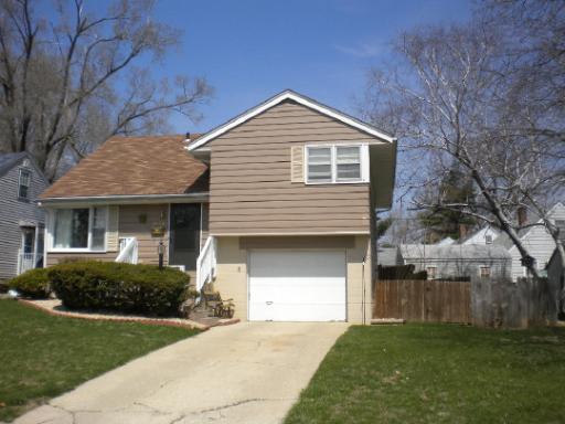 3528 Louisiana Rd., Rockford, IL 61108