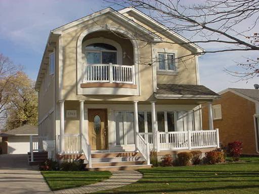 8749 N Oleander Ave., Niles, IL 60714