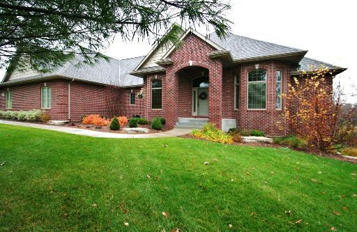7485 Deer Crossing, Roscoe, IL 61073
