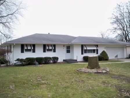 2804 Woodside Dr., Rockford, IL 61109