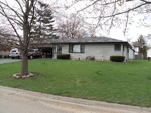 328 Chapman St., Paw Paw, IL 61353