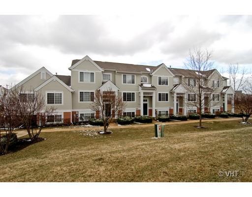 974 Mayfair Ct., Elk Grove Village, IL 60007