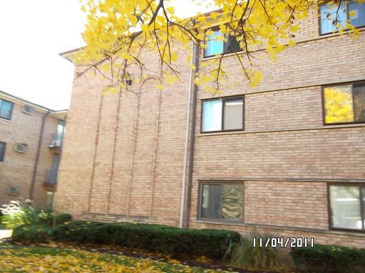8749 W Summerdale Ave. #1A, Chicago, IL 60656