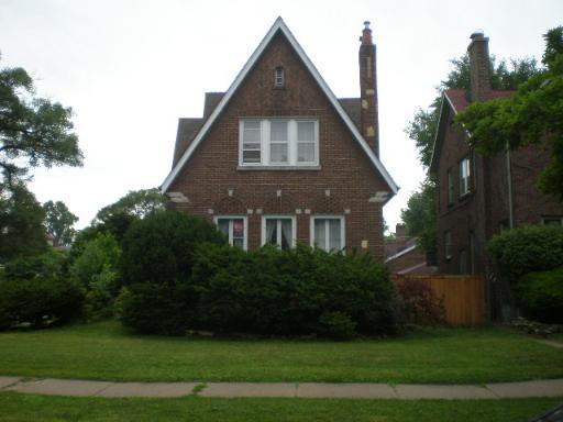 7000 W 35th St., Berwyn, IL 60402