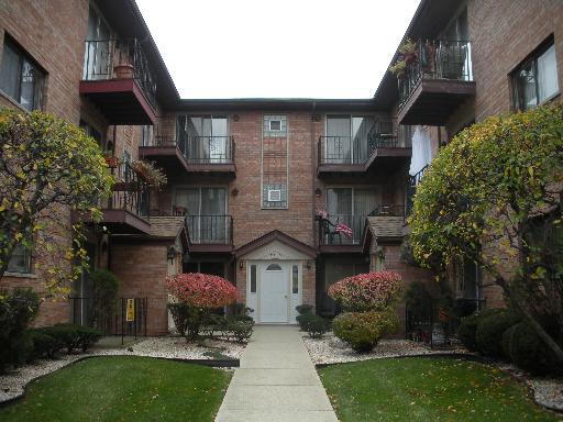 5815 W Higgins Ave. #IF, Chicago, IL 60630