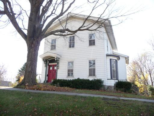 405 Church Blvd St., Harvard, IL 60033