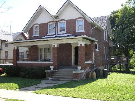 1421 4th Ave., Rockford, IL 61104