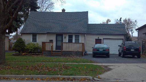 136 N Roy Ave., Northlake, IL 60164