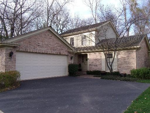 10 Court Of Natchez, Lincolnshire, IL 60069