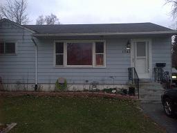 1743 Dickinson St., Waukegan, IL 60087