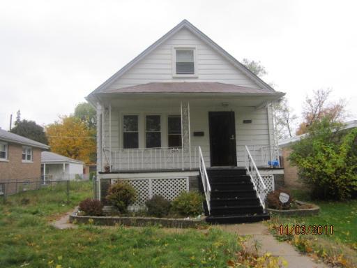 12410 S May St., Calumet Park, IL 60827