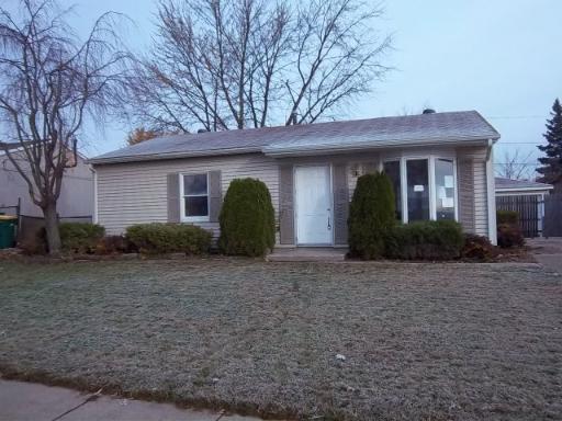 408 Healy Ave., Romeoville, IL 60446