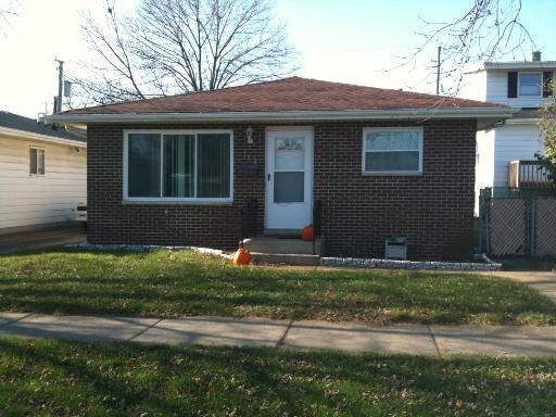 754 Buffalo Ave., Calumet City, IL 60409