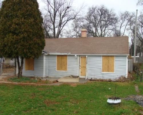 2401 Burbank St., Joliet, IL 60435