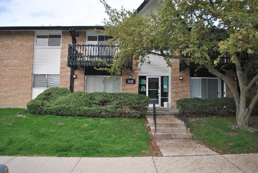 18B Kingery Quarter #107, Willowbrook, IL 60527