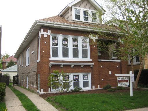 2352 S Grove Ave., Berwyn, IL 60402