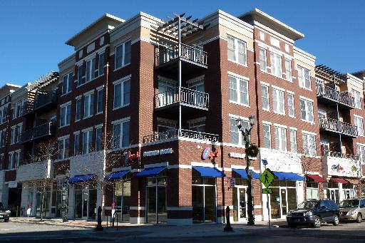 7243 W Madison St. #206, Forest Park, IL 60130